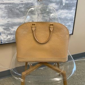 Louis Vuitton Alma GM Rose Florentin Nude Vernis Bag
